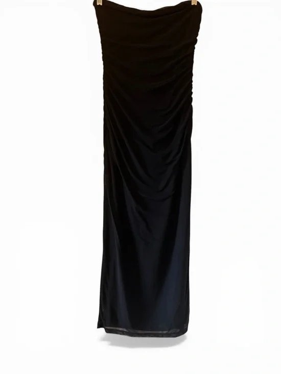 Strapless Black Bodycon Midi Dress - Sleek Evening Wear - Picture 7 of 9